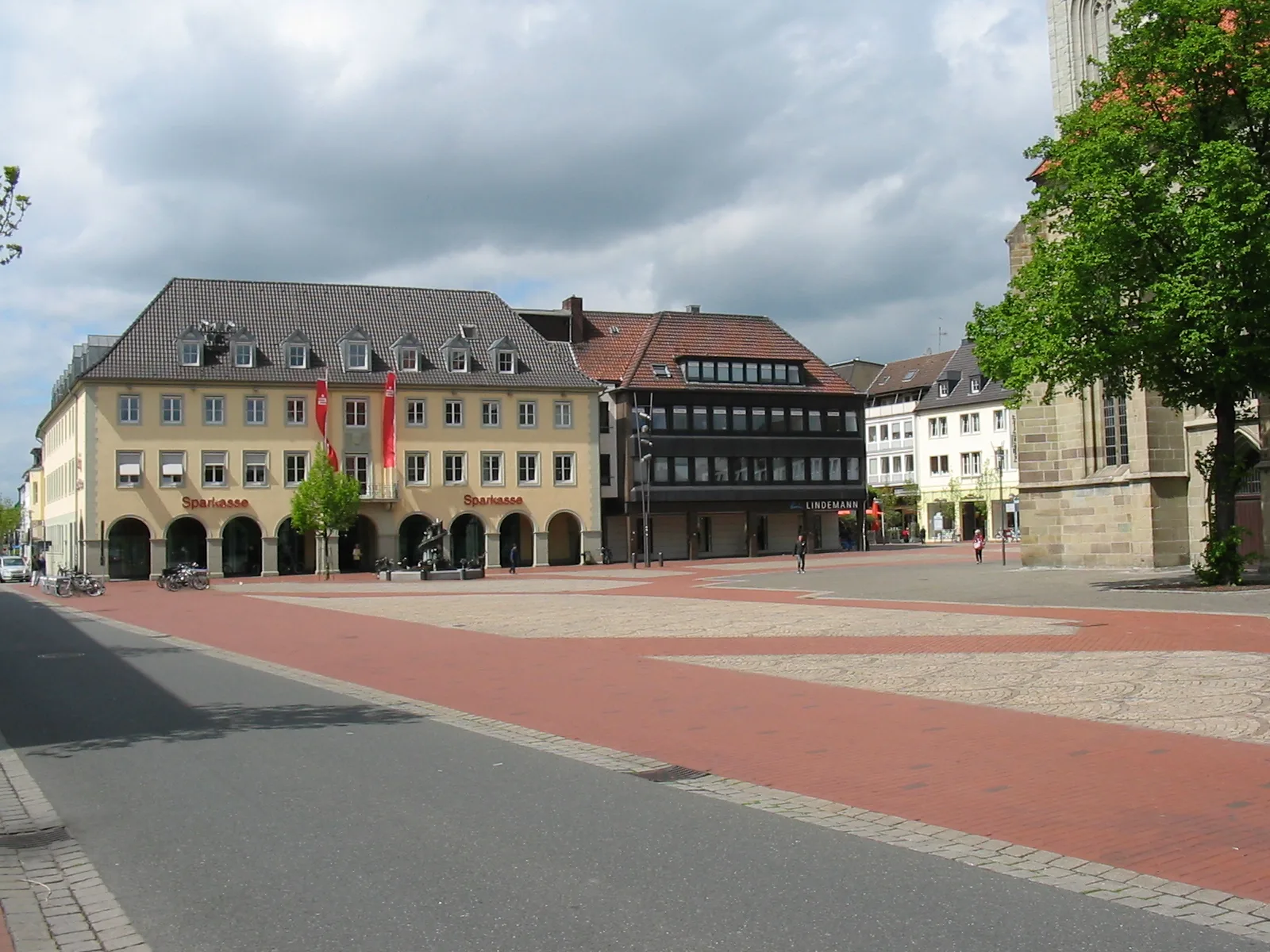 Hamm - Marktplatz Hamm, Blickrichtung Sparkasse